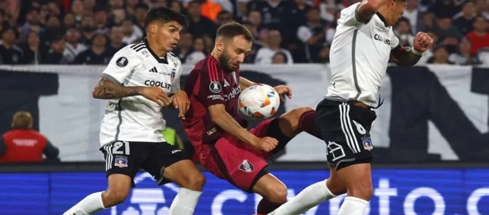 Imagen de la noticia: Copa Libertadores: River rescató un empate en Chile frente a Colo Colo