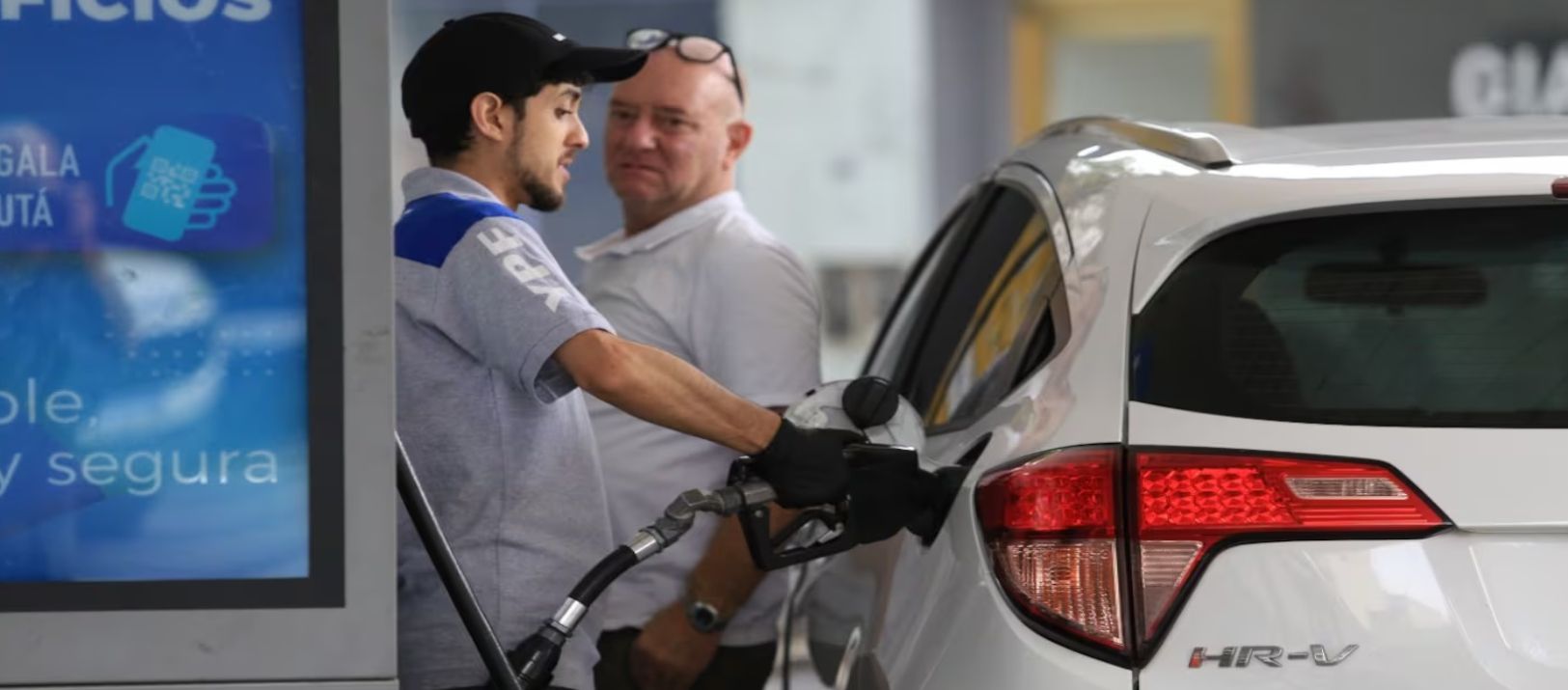 Imagen de la noticia: Las naftas y el gasoil aumentarán hasta un 4%